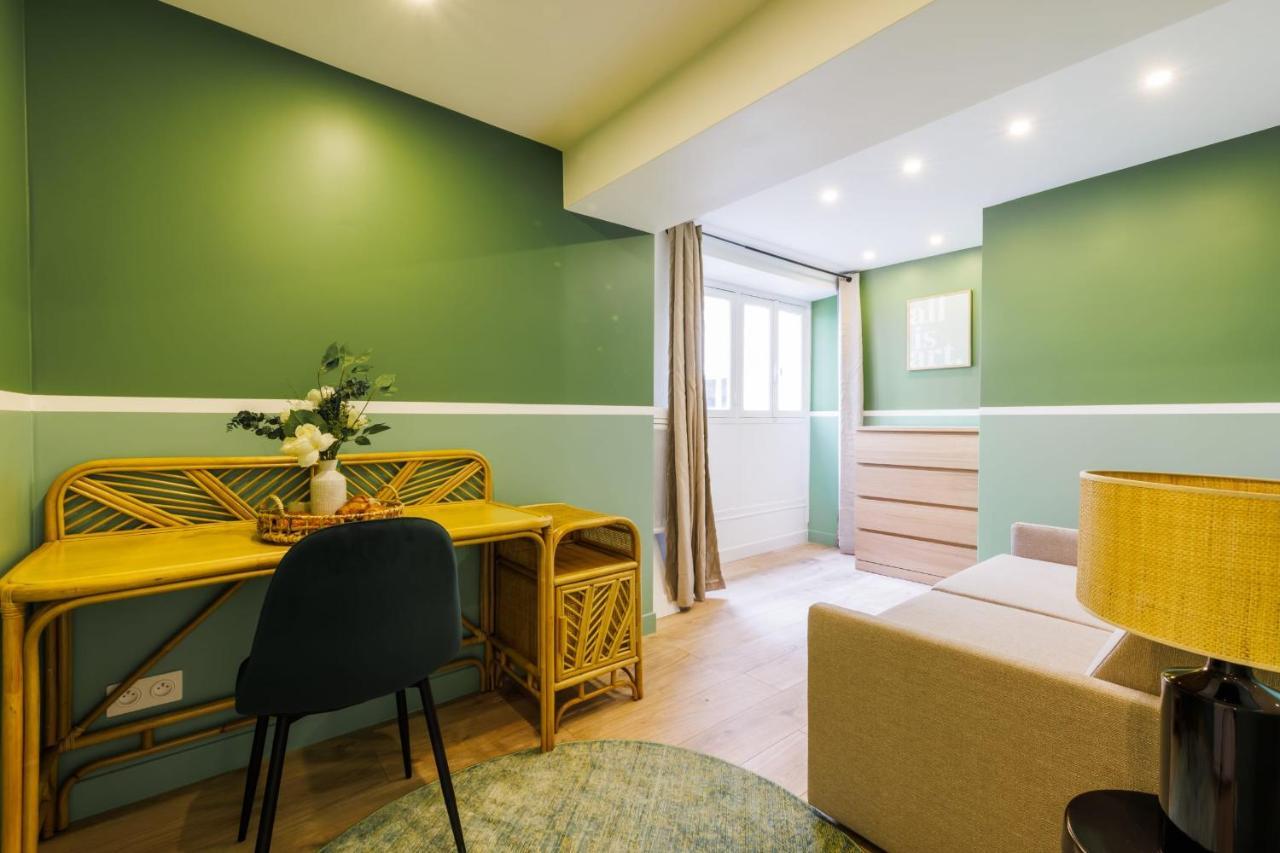 Super Appartement 6P3Br - Bourse - Grands Boulevards - 1D パリ エクステリア 写真